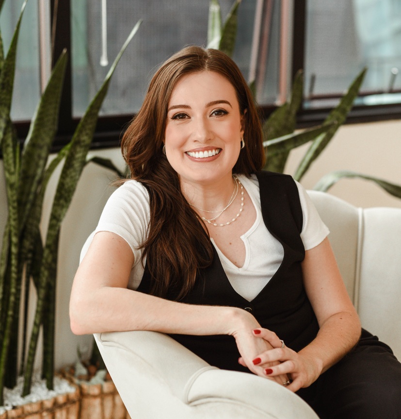 Karen Penayo, equipe da Panorama Idiomas